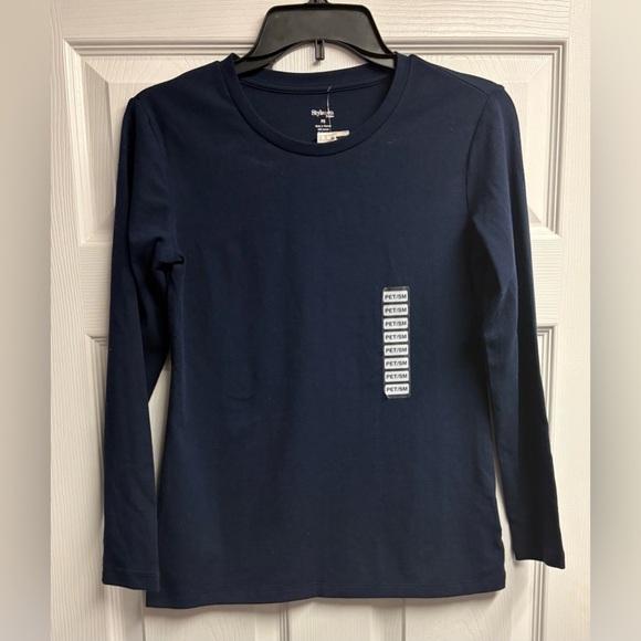 NWT Style & Co. Navy Basic Crewneck T-Shirt Size Petite Small - Picture 1 of 3
